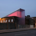 Tenda a lamelle in PVC rosso OSA